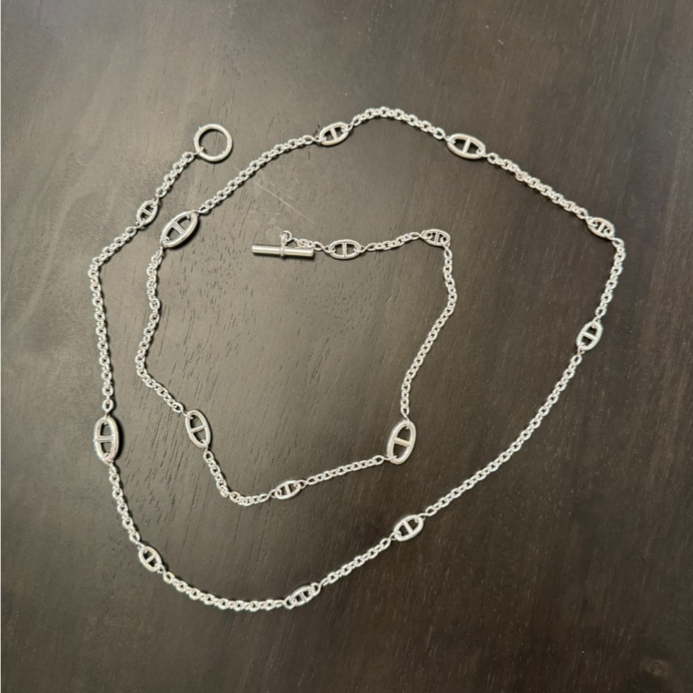 Elegant Silver Chain Necklace